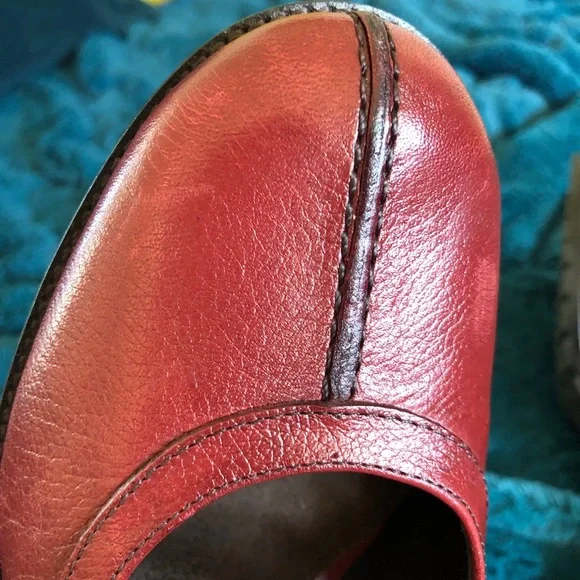Aerosoles Red Leather Mary Janes, Sz 7.5 - Picture 12 of 15